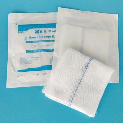 China Large Sterile Gauze Pads 4x4 Sterile 12ply Woven Gauze Sponges Gauze Pads Sterile for Enhanced Absorption First Aid Medical Manufacturer