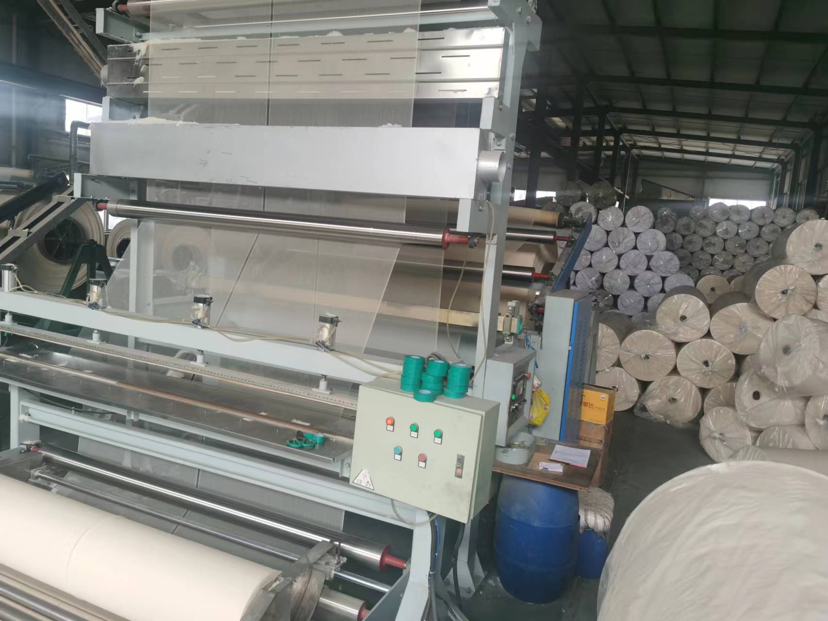 Jumbo Gauze roll to Thailand is processing production
